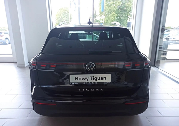 Volkswagen Tiguan cena 178900 przebieg: 6, rok produkcji 2024 z Radomsko małe 121